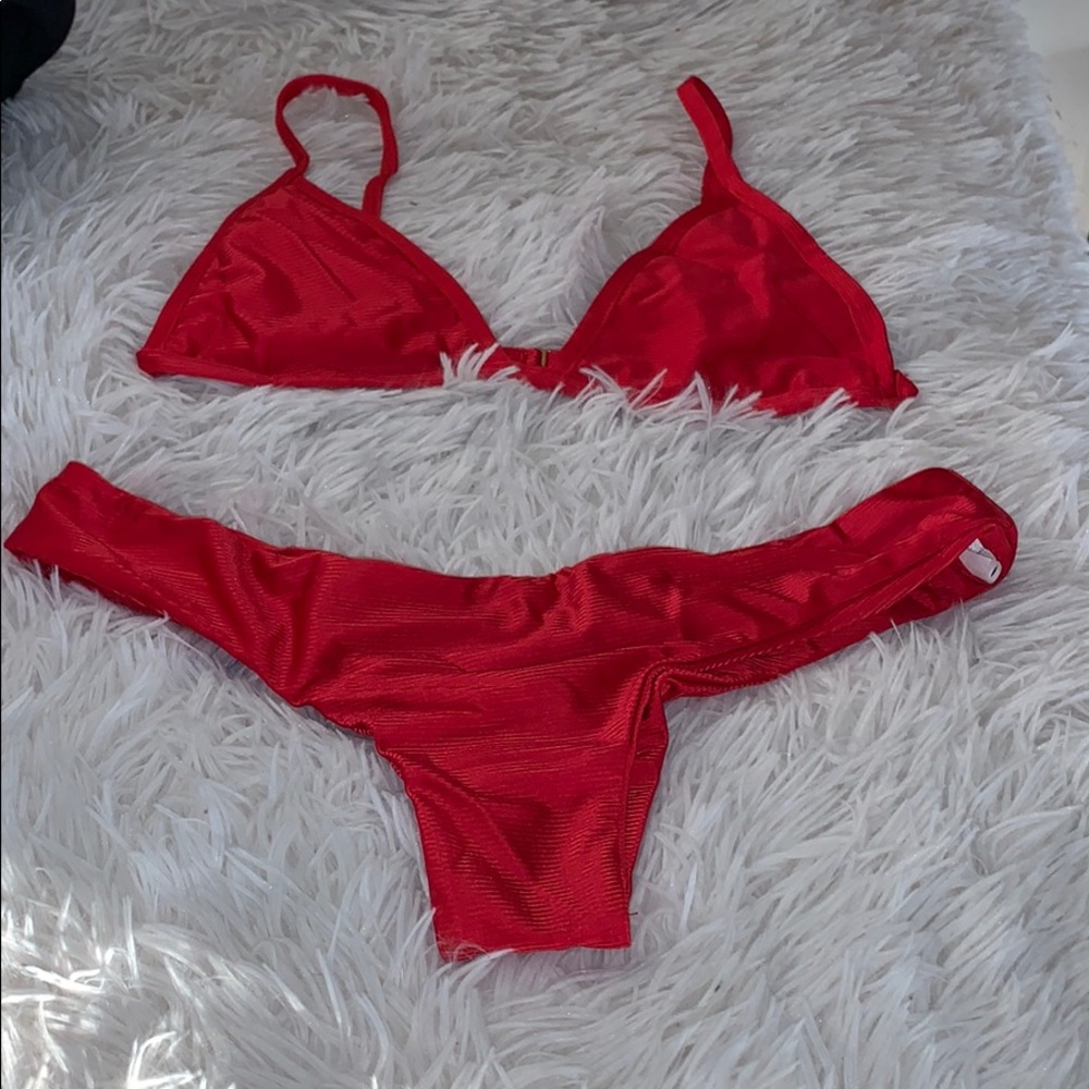 Frankies Bikini CHASE BIKINI SET
